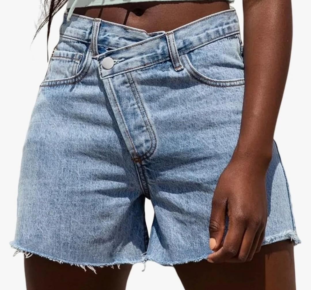 Genleck Womens Crossover Jean Shorts - Stretch High Waisted Trendy Denim Shorts Curvy Casual Summer Clothes, M