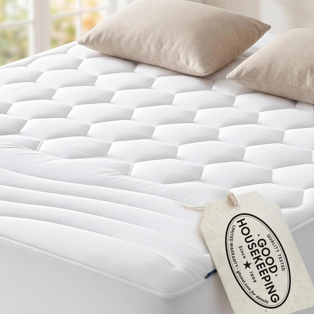 Bedsure King Mattress Pad - Quilted Fitted Mattress Topper Protector with 8-21 Inches Deep Pocket, Noiseless Breathable Bed Cover Padded, Machine Washable, White, 78x80 Inches