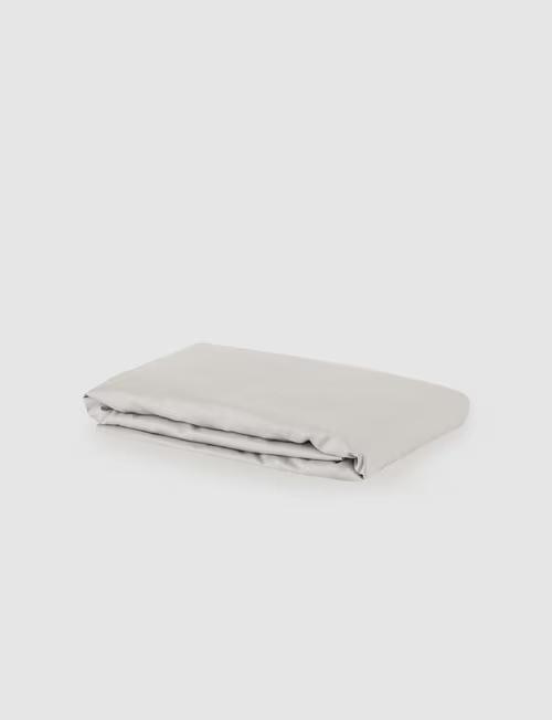 Set of 2 Cream Cover 81" x 64"