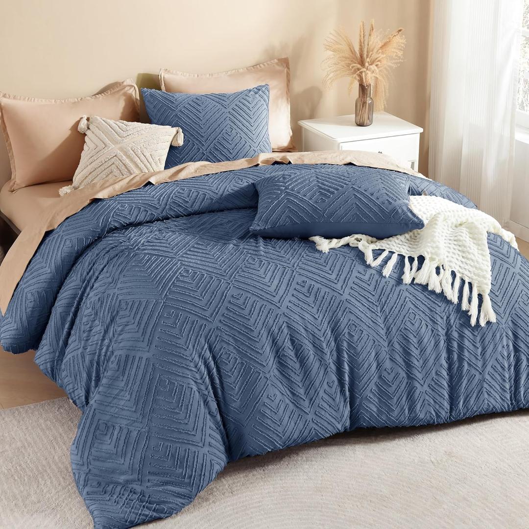 Litanika Ocean Blue Queen Comforter Set, 3 Pieces Tufted Boho Farmhouse Bedding Comforter Sets, Lightweight Fluffy Comforter Bed Set for All Season (90x90In Comforter and 2 Pillowcases)
