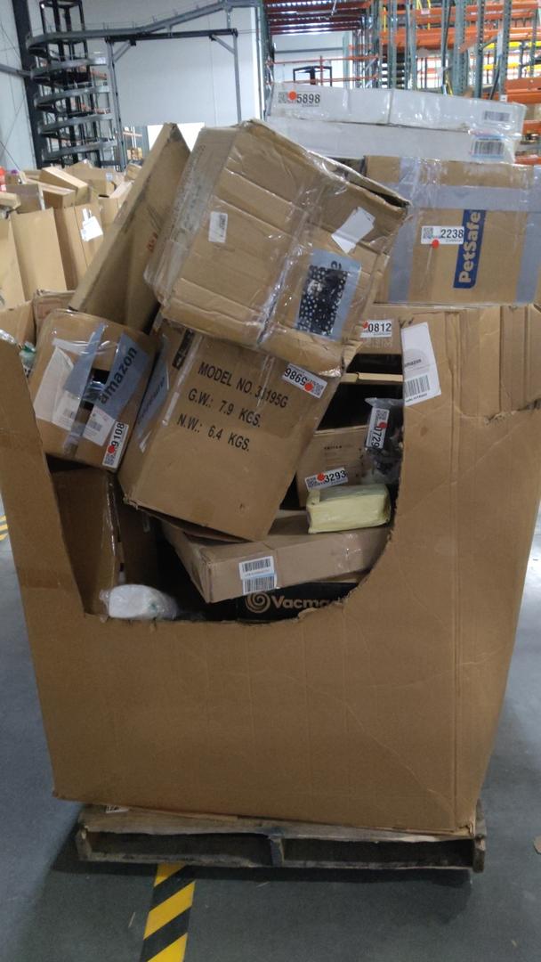 Pallet of Salvage Items