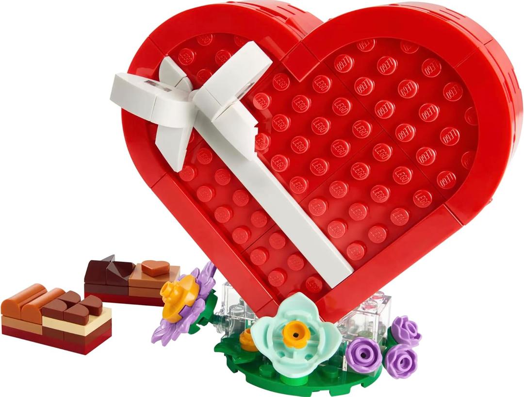 LEGO Creator Celebration Series: Valentine's Day Box (40759)