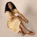 Amazon Essentials Women's Flatform Thong Sandals (8, White Faux Leather)