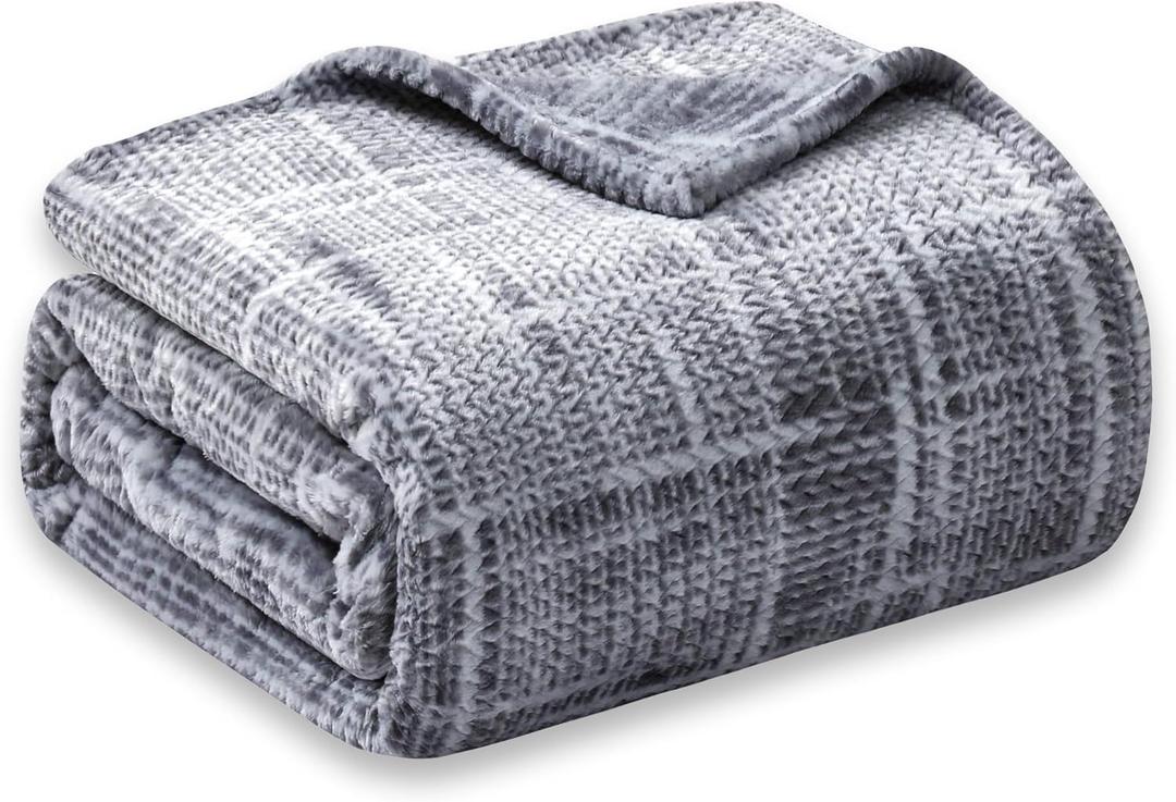 COOVA Fleece Throw Blanket for Couch, Super Soft and Cozy 3D Jacquard Warm Blankets, Lightweight and Fuzzy Throw for Bed, Sofa, Chair, Giftable (Light Grey, 50"x60")