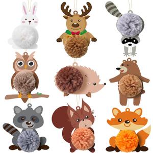 RattanView 18 Pcs Woodland Animals Ornaments Hanging Woodland Creatures Ornaments Wooden Faux Fur Decorations for Tree Decor Holiday Winter Home Office Desktop Indoor Outdoor Birthday Party Supplies