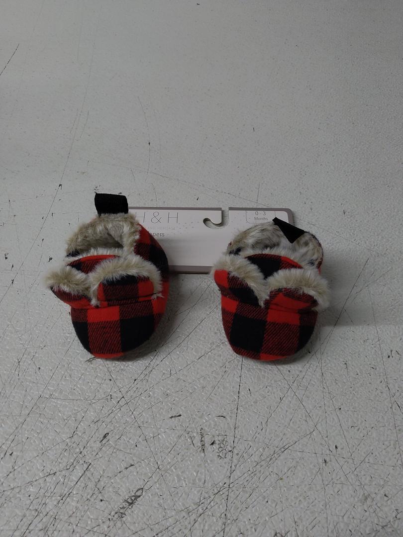 H&H Slippers 0-3 Months