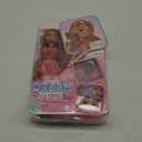 Barbie Dream Besties Playset, Teresa Posable Fashion Doll with Brown Hair & Hairstyling Clips, 10 Video Game-Themed Accessories