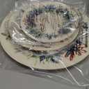 Lenox 185591602 Winter Greetings, Ivory Bone China, 5-Piece Place Setting, Christmas Dinnerware Set, Holiday Hosting