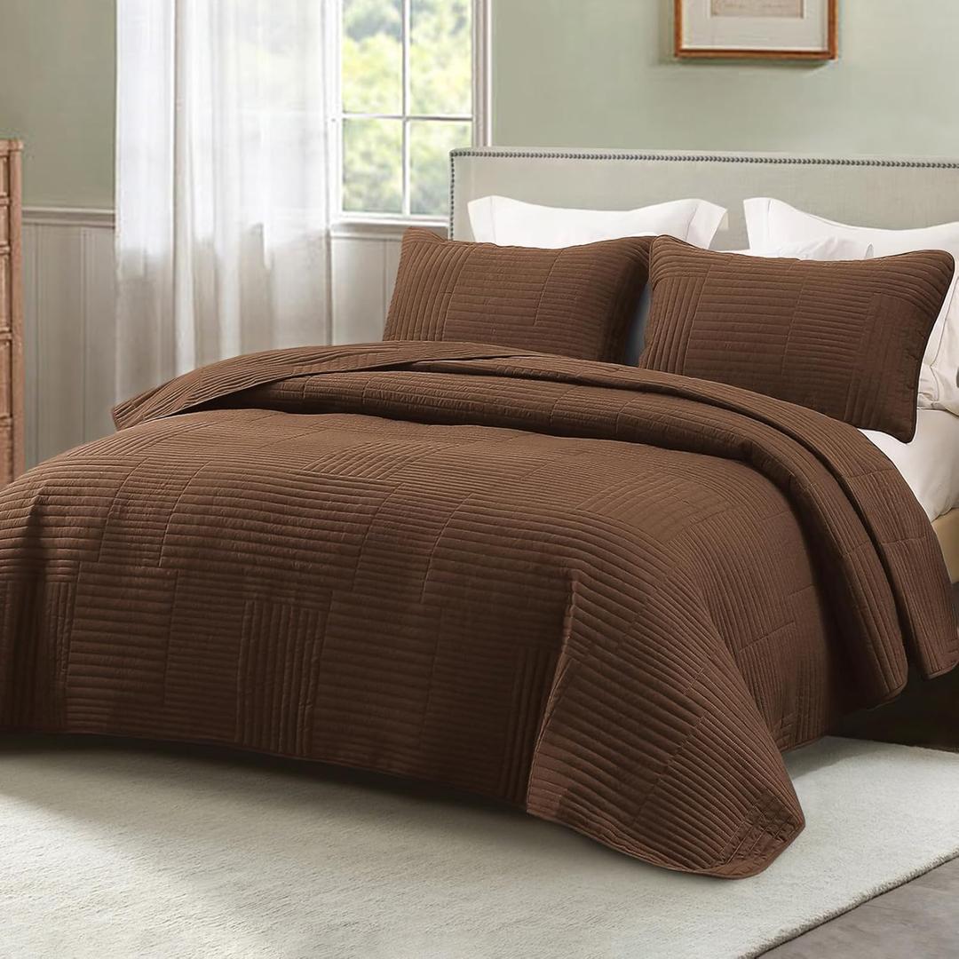 Whale Flotilla Ultra Soft Queen Quilt Bedding Set, Lightweight Microfiber Brown Quilts Bedspreads Full Size, 3 Piece Ultrasonic Geometric Coverlet Bed Cover for All Seasons