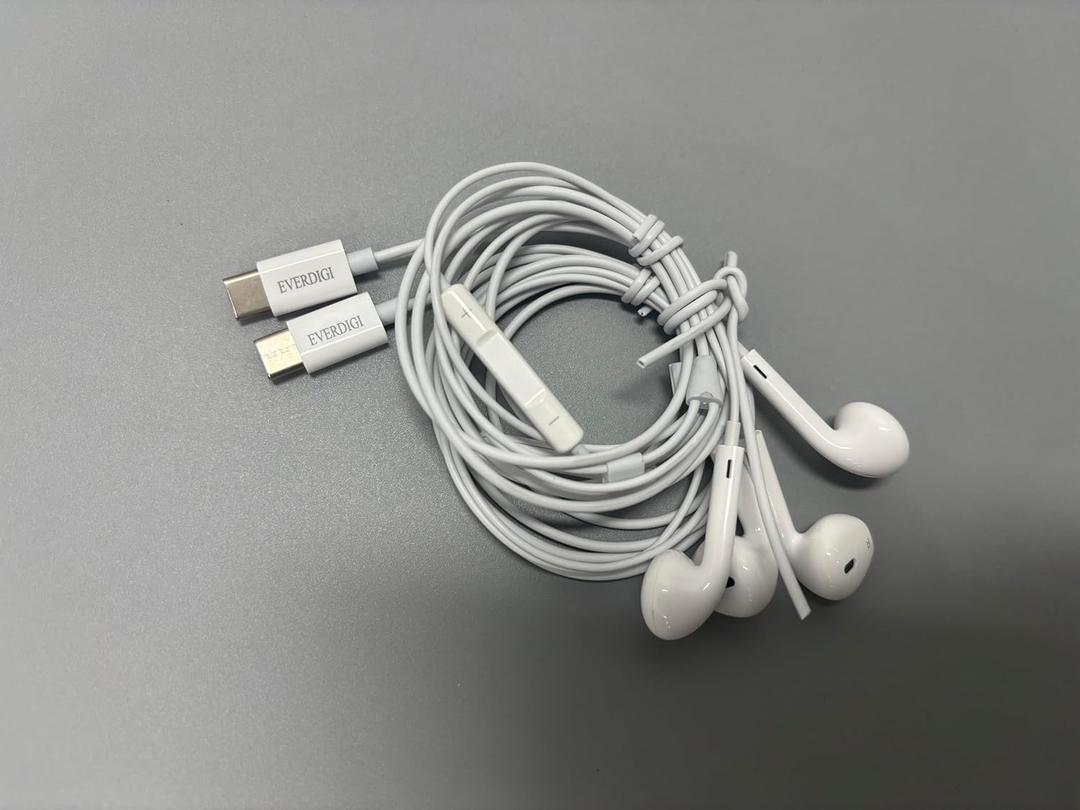 2 Pack Wired Earphones Noise Canceling Isolating-White