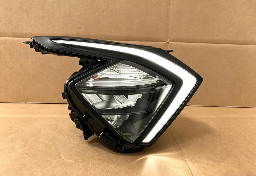 92102-DW000 Right Passenger LED Headlight Fits 2022-2024 Kia Sportage Models