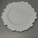 MAONAME 13" White Charger Plates Set of 8, Round Reef Chargers for Dinner Plates, Plastic Plate Chargers for Table Setting, Wedding Decor