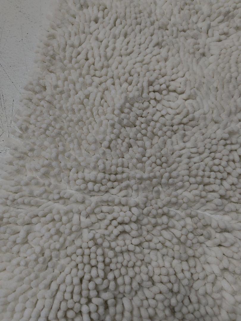 Bath Mat Rug 19"x29" White, 100% Pure Cotton, Super Soft Bath Rugs, Plush & Absorbent, Hand Tufted Heavy Weight Construction, Full Reversible Step Out Rugs