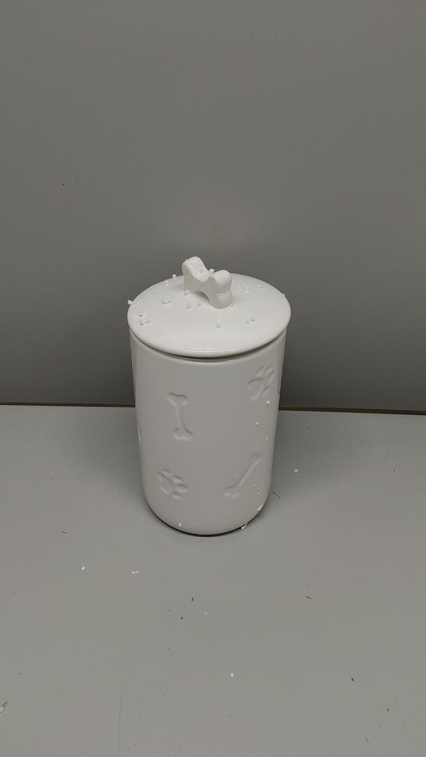 NIXBYO Dog Treat Container Airtight  9"x5" Large Ceramic Dog Treat Jar for Kitchen Counter, White Dog Cookie Jar with Lid  Farmhouse Style Dog Food Storage Container for Dogs, Cats, Pets