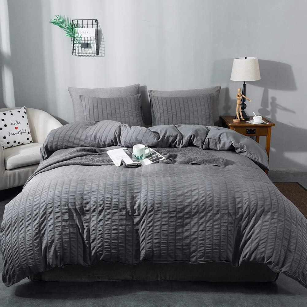 AveLom Seersucker Duvet Cover Set California King Size (104 x 98 inches), 3 Pieces (1 Duvet Cover + 2 Pillowcases), Grey Soft Washed Microfiber, Textured Duvet Cover with Zipper Closure, Corner Ties (Dark Gray)