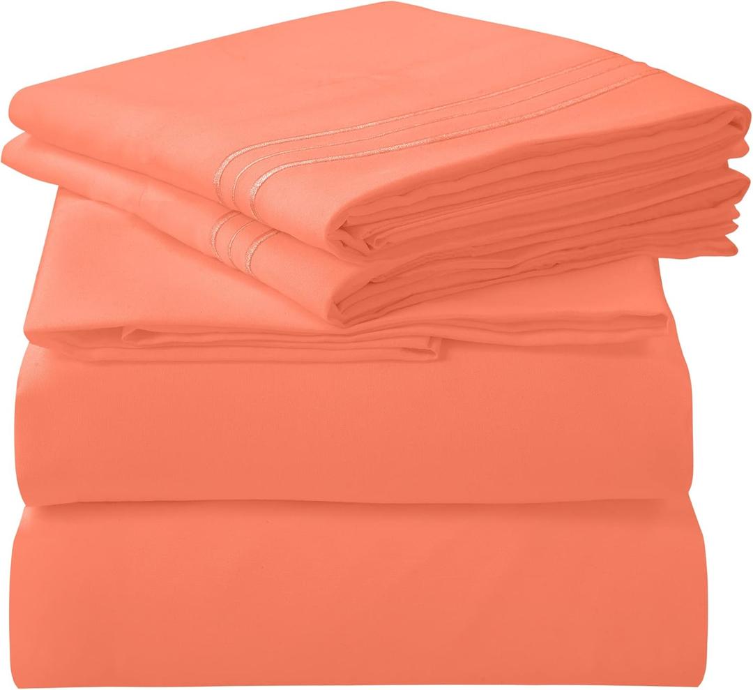 ROYALE LINENS 3 Piece Twin Sheets Set - Soft Brushed 1800 Microfiber Bedding - 1 Fitted and 1 Flat Sheet, 1 Pillow case - Wrinkle Free & Fade Resistant - Hotel Luxury Bed Sheets Set (Coral, Twin)