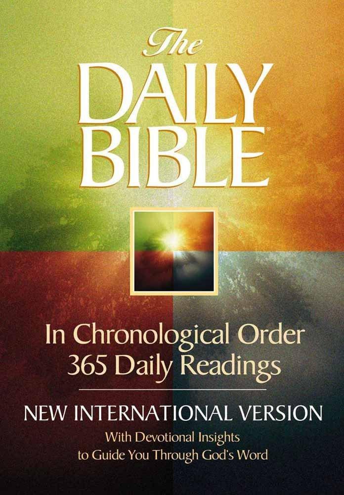 The Daily Bible: New International Version: With Devotional Insights to Guide You Through God's Word