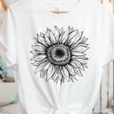 Sunflower Tshirt, Floral White Vintage Flower Designer Graphic Aesthetic Summer Crewneck Men Male Women Tee Top Short Sleeve Shirt, Size M