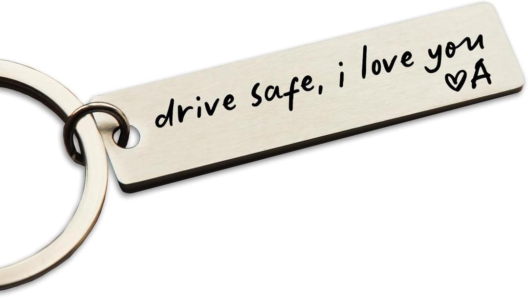 Key Chain Drive Safe I Love You Engraved Initial Personalized Gift for Husband Boyfriend Keychain Gift Car Accessories