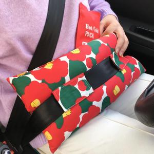 Hysterectomy Pillow Abdominal Post Surgery Pillows with Pocket Comfort for Ice Heat Packs Tummy Tuck Belly Incision Recovery Seatbelt Gifts Women Patients Red Flower