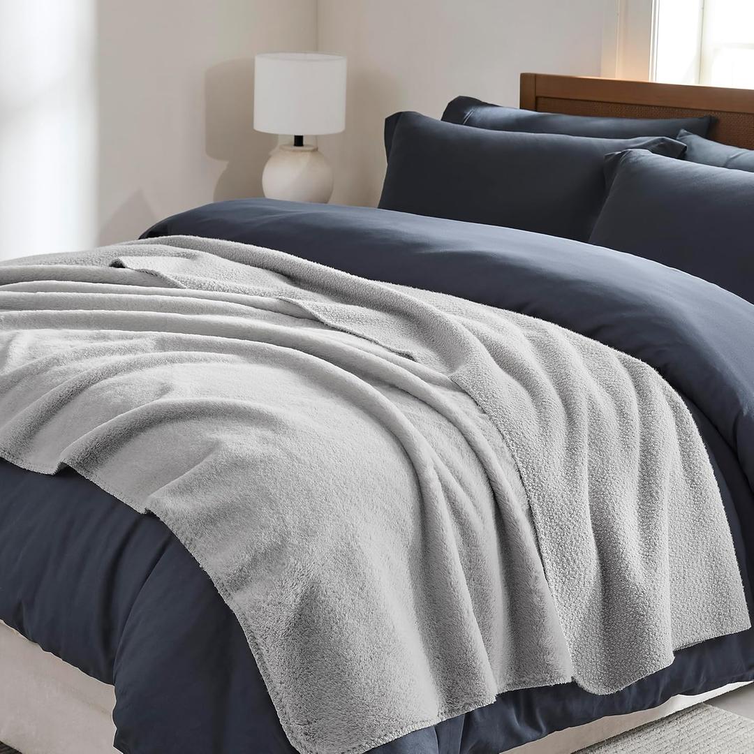 WDCOZY Grey Faux Rabbit Fur Throw Blanket, Gray Soft Fluffy Fuzzy Throw for Couch Sofa Bed Chair, Cozy Decorative Blanket, Thick and Warm, Winter Living Room Decor, Small 50x60 inches