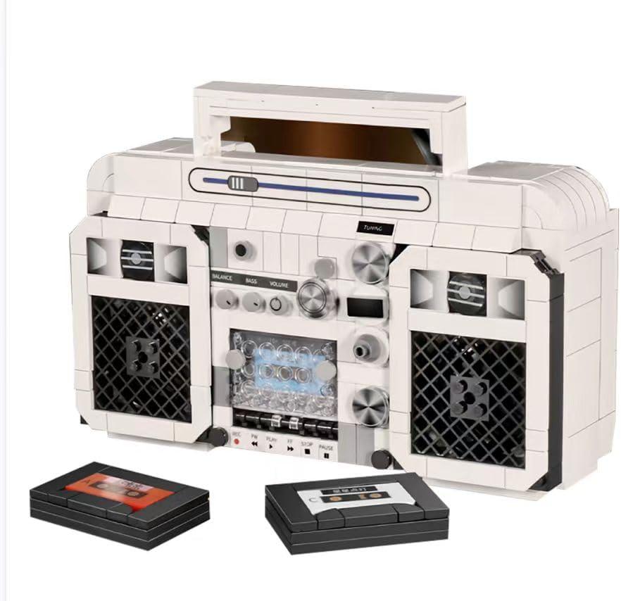 Retro Mini Radio Building Blocks Set Gifts for Christmas, Birthday, Valentine's Day, Thanksgiving, 645pcs Vintage Radio Toys Model for Adults Girls Boys Kid Toys