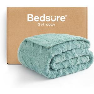 Bedsure Gentlesoft Sherpa Fleece Throw Blanket for Couch - Fluffy & Cozy Cable Jacquard Tufted Throw for Women Gift, Thick and Warm Christmas Blanket for Winter, Sage Green, 50x60 Inches