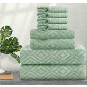 Ferdilan 8 Pack Bath Towels Set Light Green,2 Oversized Bath Towels(35"x70"), 2 Hand Towels,4 Washcloths Ultra Soft and Absorbent Chair Towels for Bathroom, Quick Dry Towel for Gym Hotel Camp Pool