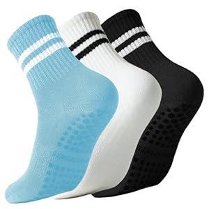 toemoeumii Pilates Socks with Grips for Women Grippy Non Slip Crew Socks for Yoga Barre Hospital Striped 3 Pairs