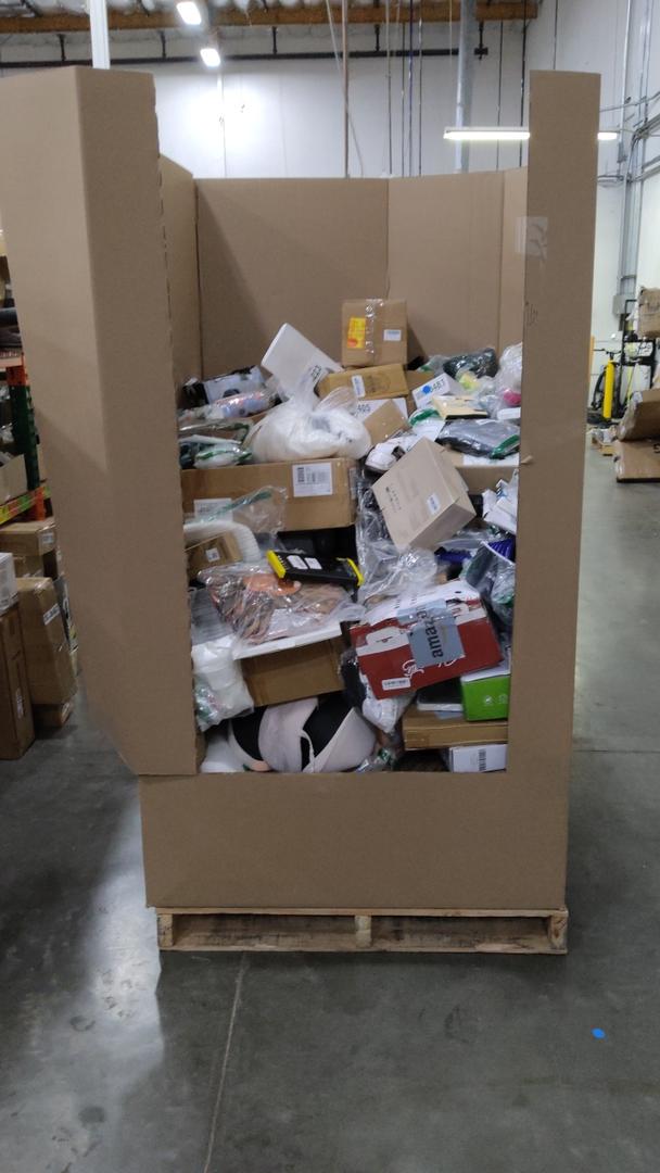 Pallet Of Salvage Items