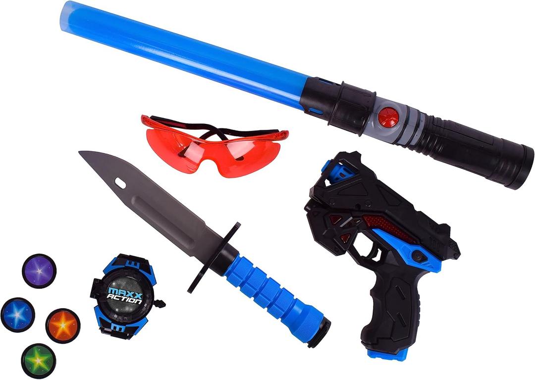 Space Blaster Playset for Kids  Ultimate Alien Combat Toy | 5 Piece Role Play Set | Light Up Wand, Glasses, Pretend Play Knife, Disk Shooter and Space Blaster  Sunny Days Entertainment