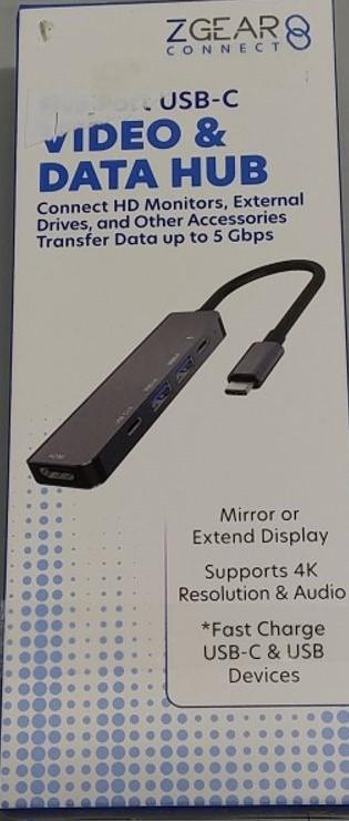 ZGEAR Five Port USB-C Video And Data Hub