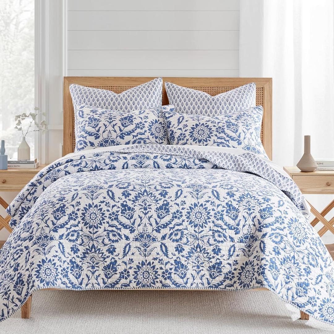Levtex Home - Clara Blue Quilt Set - King Quilt and Two King Shams - Floral - Blue White - Quilt (106"x92") and Shams (20"x36") - Reversible - Cotton