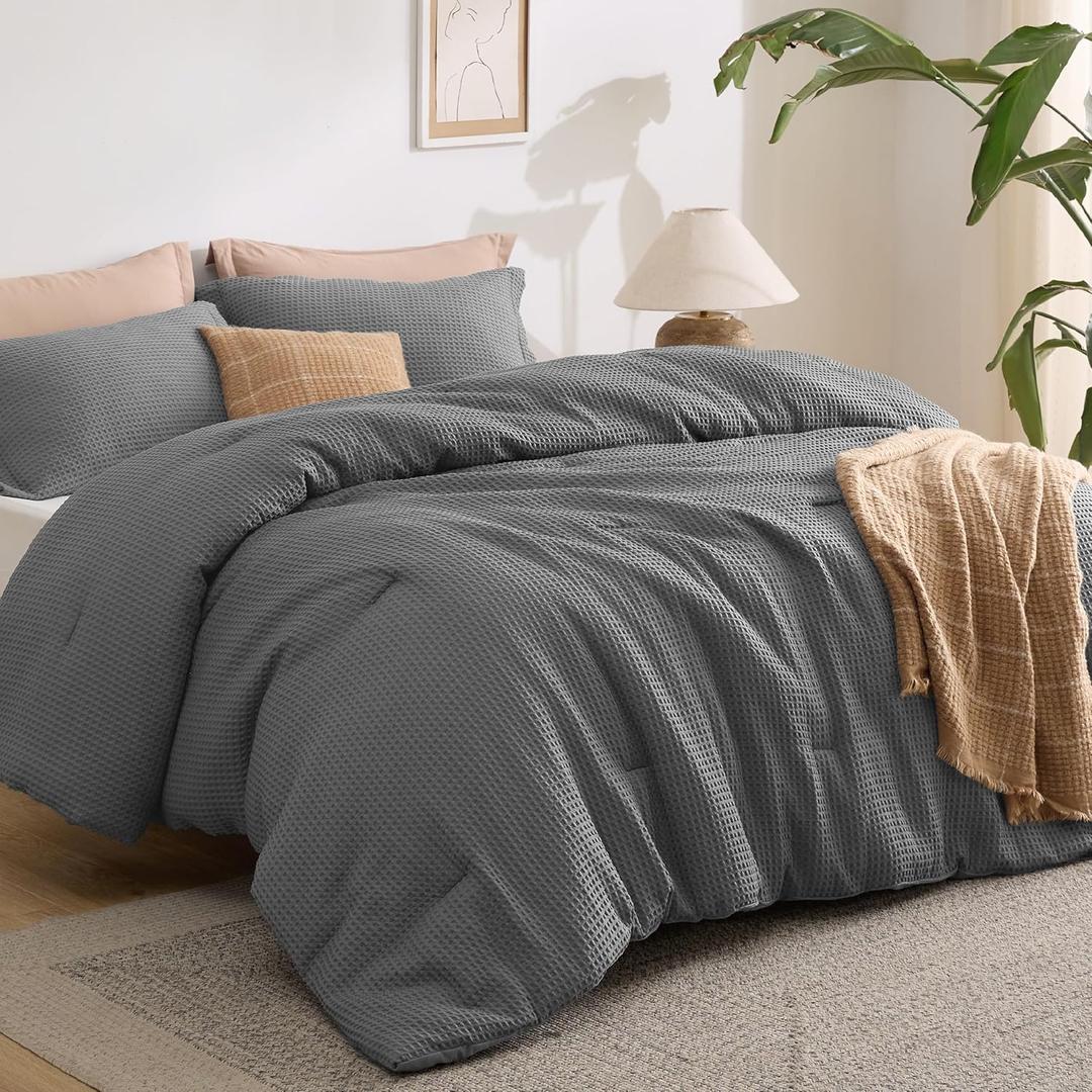 Bedsure Waffle Comforter Set Queen, Soft and Breathable Dark Grey Bedding Comforter Set, 3 Pieces, 1 Waffle Weave Comforter (90"x90") and 2 Pillow Shams (20"x26"+2")