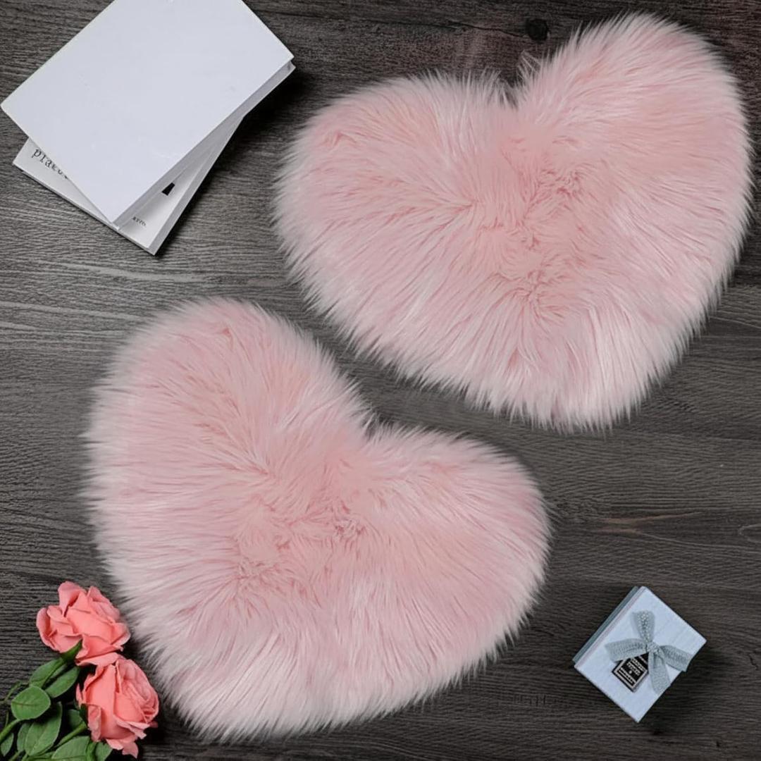Mudder 2 Pcs Faux Fur Rug, Heart Shaped Rugs, Fluffy Decorative Mat for Room Home Chair Side, Desk Feet, Nursery, Photo Background & Valentine Decor, 12 x 16 Inch(Pink)