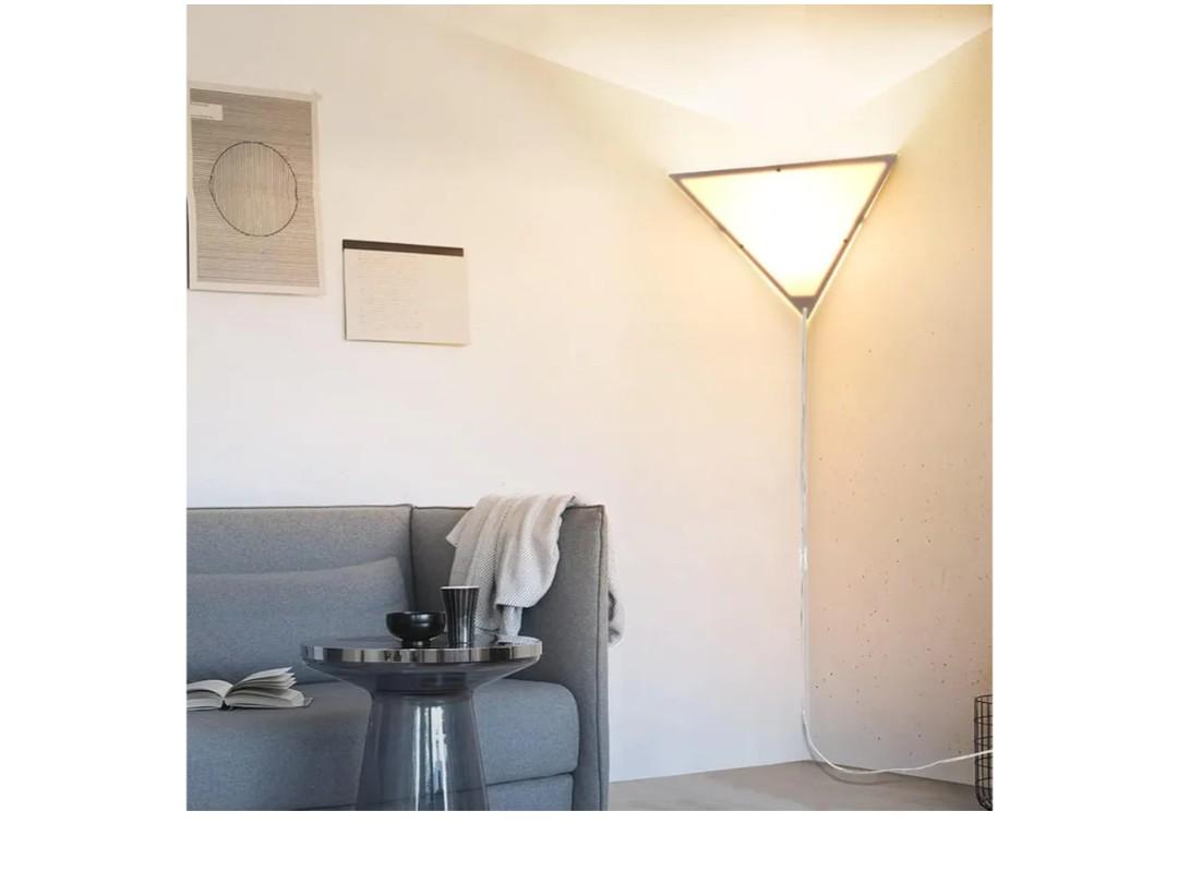 Corner Light with Switch, Ceiling Corner Lights for Living Room, Plug in Ceiling Light for Dark Area, Lamp for Bedroom, Kids Room, Triangle Shape