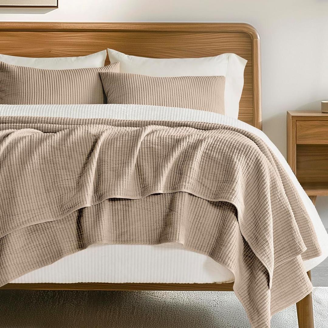 EVERGRACEHOME Cotton Coverlet Set King Size 3 Pieces, Lightweight Soft Ribbed Matelassé Bedspread Quilt Set, Cozy Oversized Quilted Bedding Set with 2 Pillow Shams for All Seasons, Urban Taupe