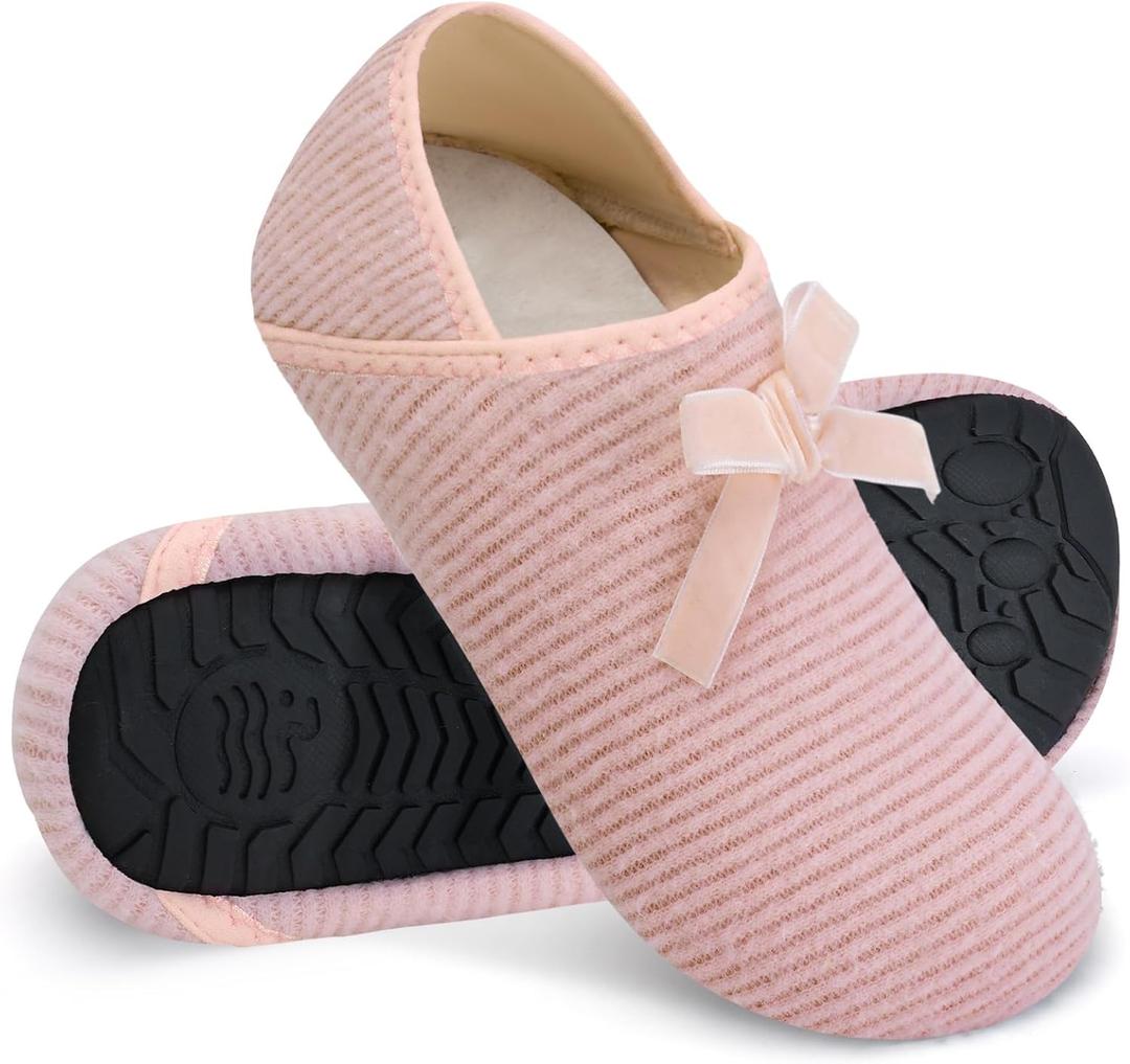 WateLves Womens & Mens Lightweight Cozy Faux Furry House Slippers - Rubber Sole Slip On Sock Shoes - Foldable Travel Slippers - Indoor & Outdoor (M)