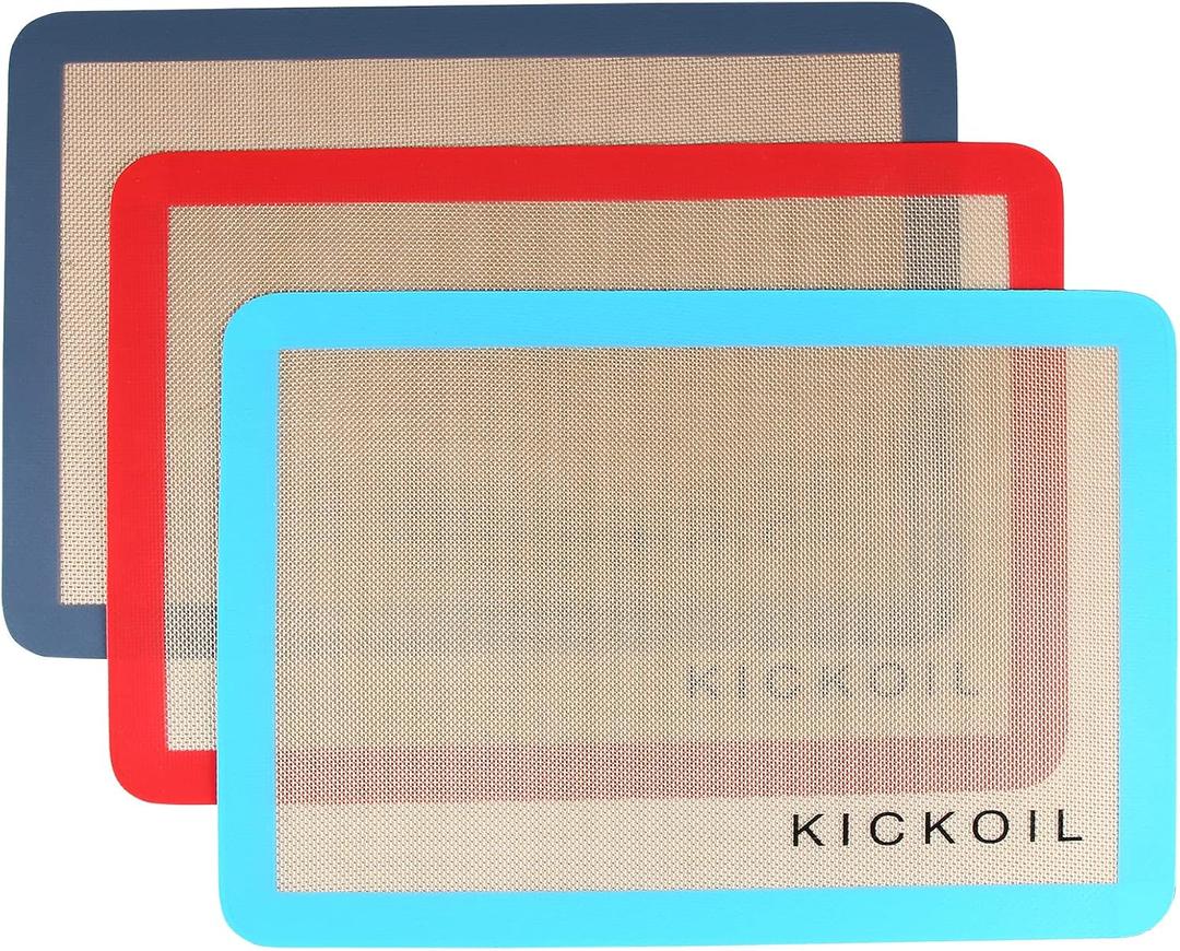 Silicone Baking Mat Set of 3 Non-Stick Baking Sheet for Oven Pan Liner Reusable Parchment Paper Half Sheet Large Silicone Bakeware Mat for Cookie Bread, Cooking Supplies Kitchen Accessories ((16.5'' x 11.6'') 3 Half Sheet)