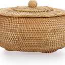 Hipiwe Round Rattan Boxes with Lid Natural Woven Storage Basket Bin Multi-Purpose Wicker Tray Weaving Decorative Shelf Basket Farmhouse Picnic Bread Fruit Table Storage Basket (Large8.9"D x 4.7"H)