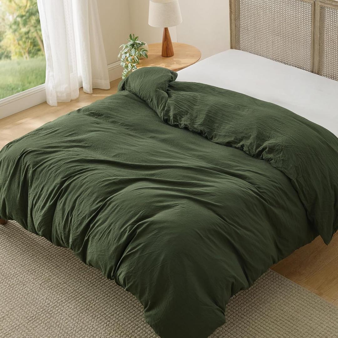 Bedsure Olive Green Duvet Cover Queen Size Only - Prewashed Cotton-Like Polyester Soft All Season Bedding, Includes 1 Duvet Cover 90x90 Inches with Zipper Closure, (No Comforter)