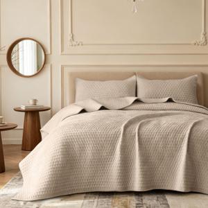 NEPHEALIS Oversized King 120"x128" Quilt Set Luxury Velvet Bedspread 3 Piece Quilted Coverlet Set with 2 Matching 20x36 Pillow Shams Ultra Soft All Season for Farmhouse Guest Room,Beige