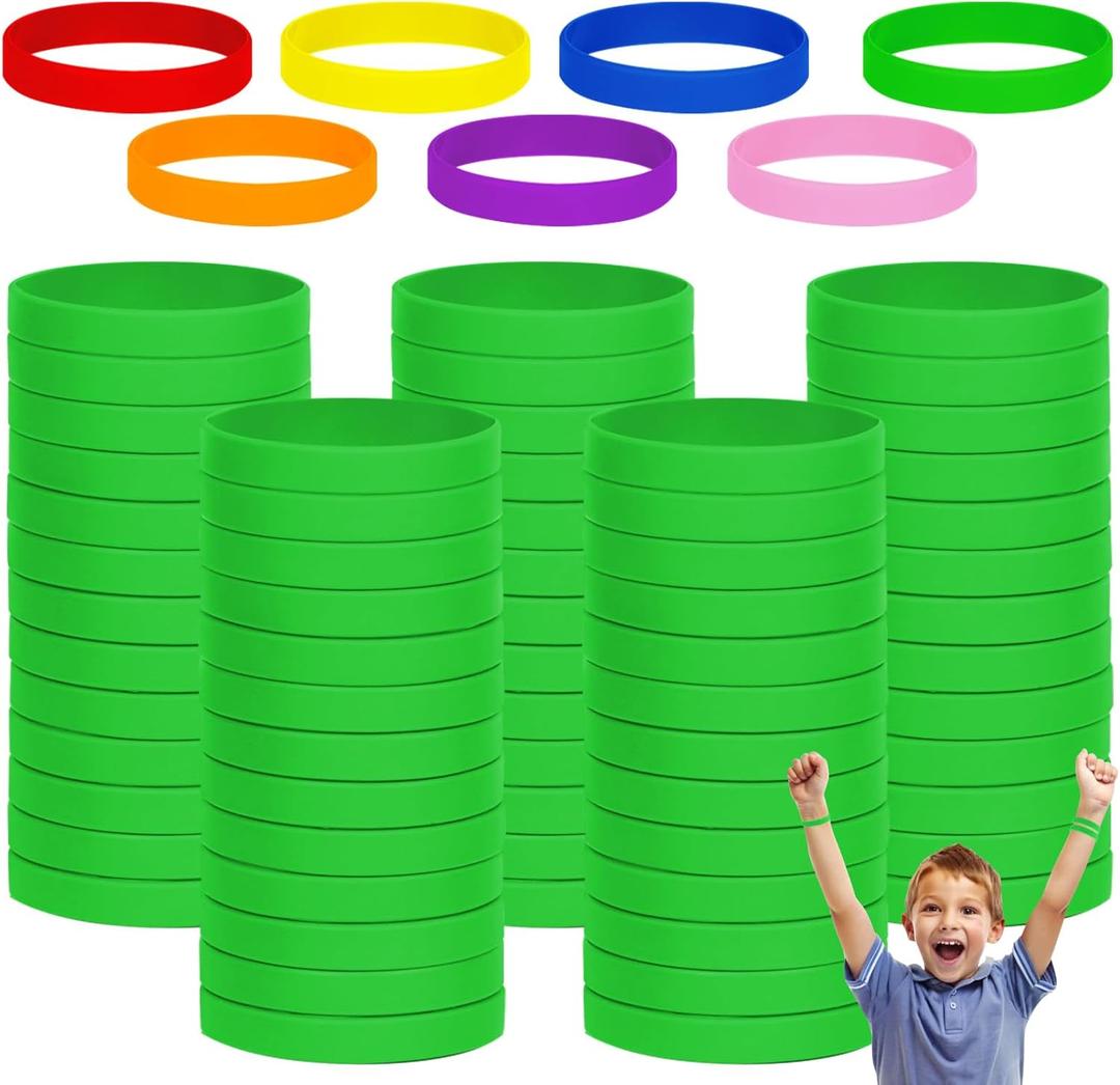 100PCS 6.3'' Silicone Wristbands for Kids Teens, Kids Blank Silicone Wristbands Elastic Bracelets Rubber Bracelet Wrist bands bulk Party Teacher Supplies Boys Gilrs Education Activities-Green (4-7 years: 6.3 inches)