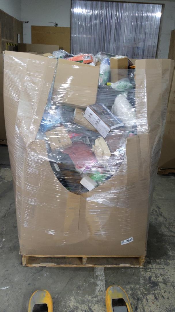 Pallet of Salvage Items