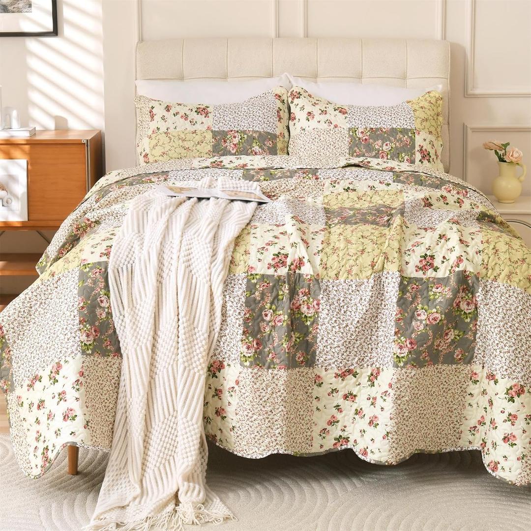 Cmfshape Romantic Patchwork Quilt Set Queen Size,Reversible Bedspread Coverlet 3-Piece,Floral Bed Cover Set with Pillow Shams,Lightweight Microfiber Bedding Set for All Season (Beige,90x90)