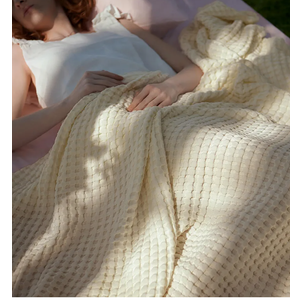 Bedsure Cooling Cotton Waffle Oversized King Blanket - Lightweight Breathable Blanket of Rayon Derived from Bamboo for Hot Sleepers, Natural, 120x96 Inches
