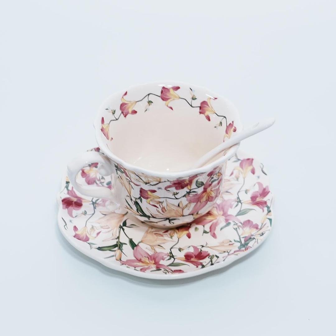 Bone China Tea Cup and Saucer Set with SpoonElegant Floral Tea Cup Set (7 oz) British Coffee Latte Mug for Birthday Party Christmas gift for Friends (flower-R01)