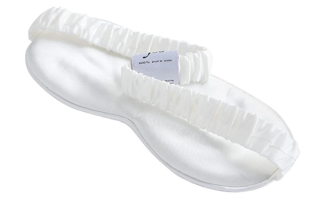 Silk Sleep Mask Light Blocking Luxury 100% Mulberry 19mm Silk Eye Mask Eye Cover Blindfold Ultra Soft Light & Comfy Anti Aging Skin Care with Travel Bag Gift Package 