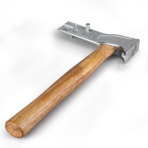 Magnetic Roofing Hammer, Multifunctional Magnet Roofing Hatchet, 17oz Magnetic with Solid Wood Handle Magnet Roofing Hatchet, Magical Roofing Tool for Quick Roofing Nails and Felt Hats