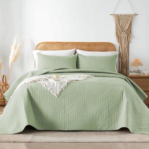 Davulos Queen Quilt Bedding Set,Sage Green Ultrasonic Full/Queen Quilt Set Reversible Microfiber Bedspread,Lightweight Soft Modern Geometric Coverlet Set for All Seasons(1 Quilt,2 Pillow Shams)